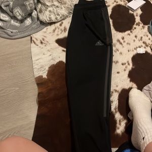 I bought them tried them on once and didn’t fit!